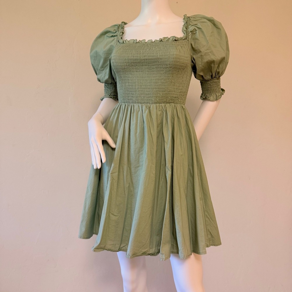 Altar'd State Women's Elva Sage Green Smocked Puff Sleeve Mini‎ Dress Size S